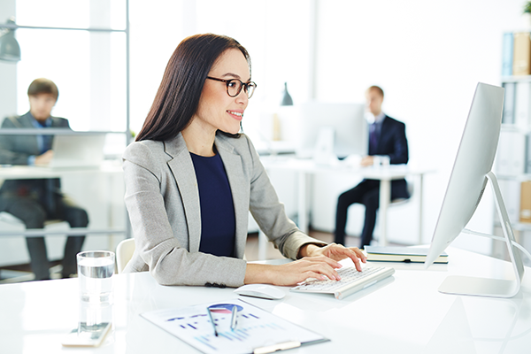 Business woman at computer